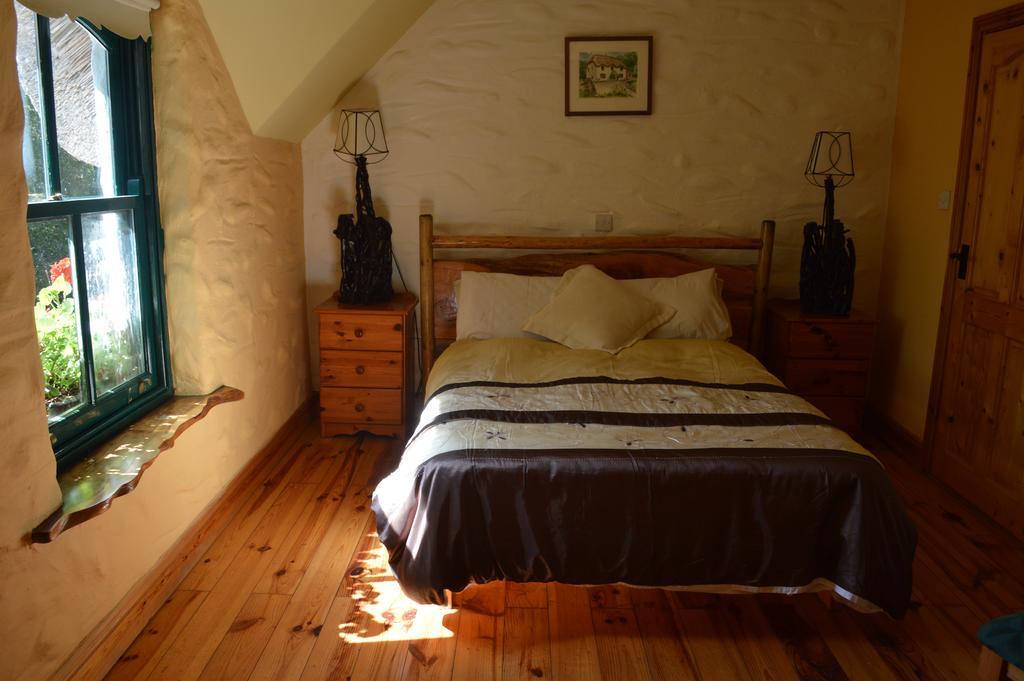 Lissyclearig Thatched Cottage Kenmare Luaran gambar